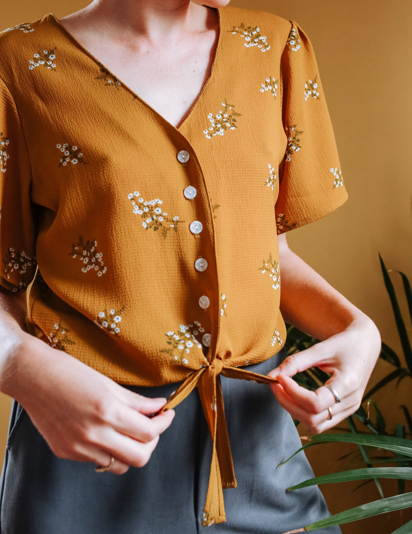 Laurel Blouse - Mustard Floral