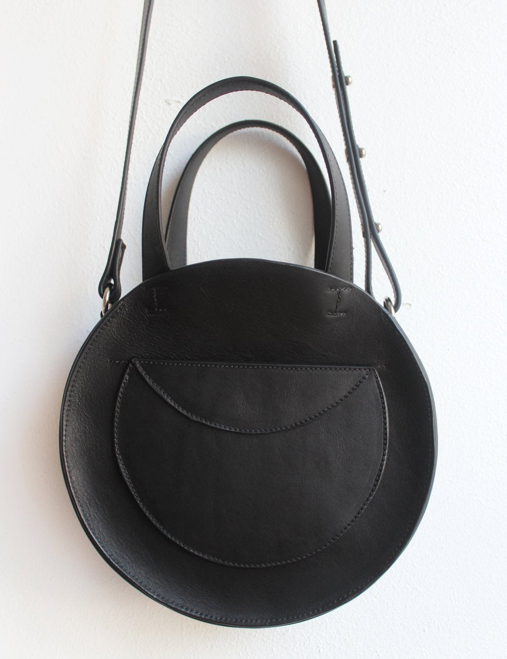 Velita Circle Crossbody - Black